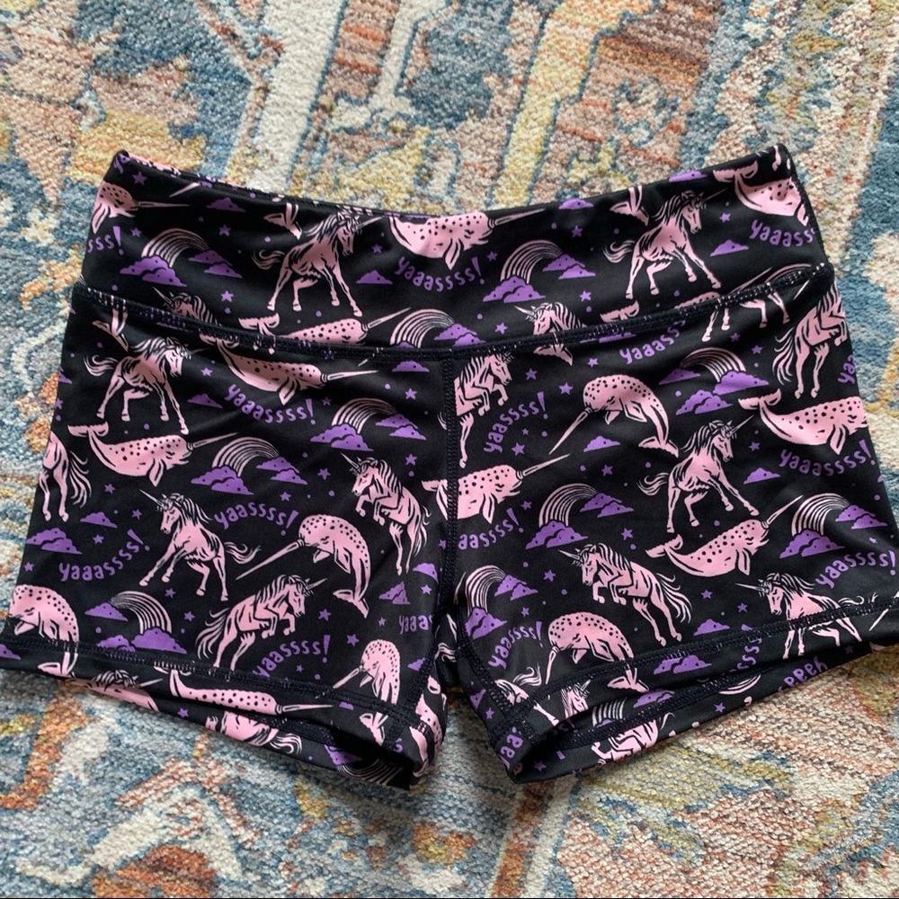 I AB l MFG. Shorts